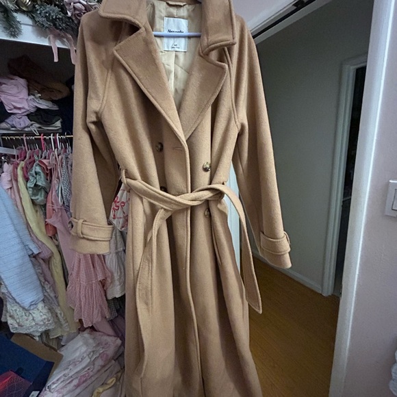 Abercrombie & Fitch Camel Wool Coat - Picture 2 of 5